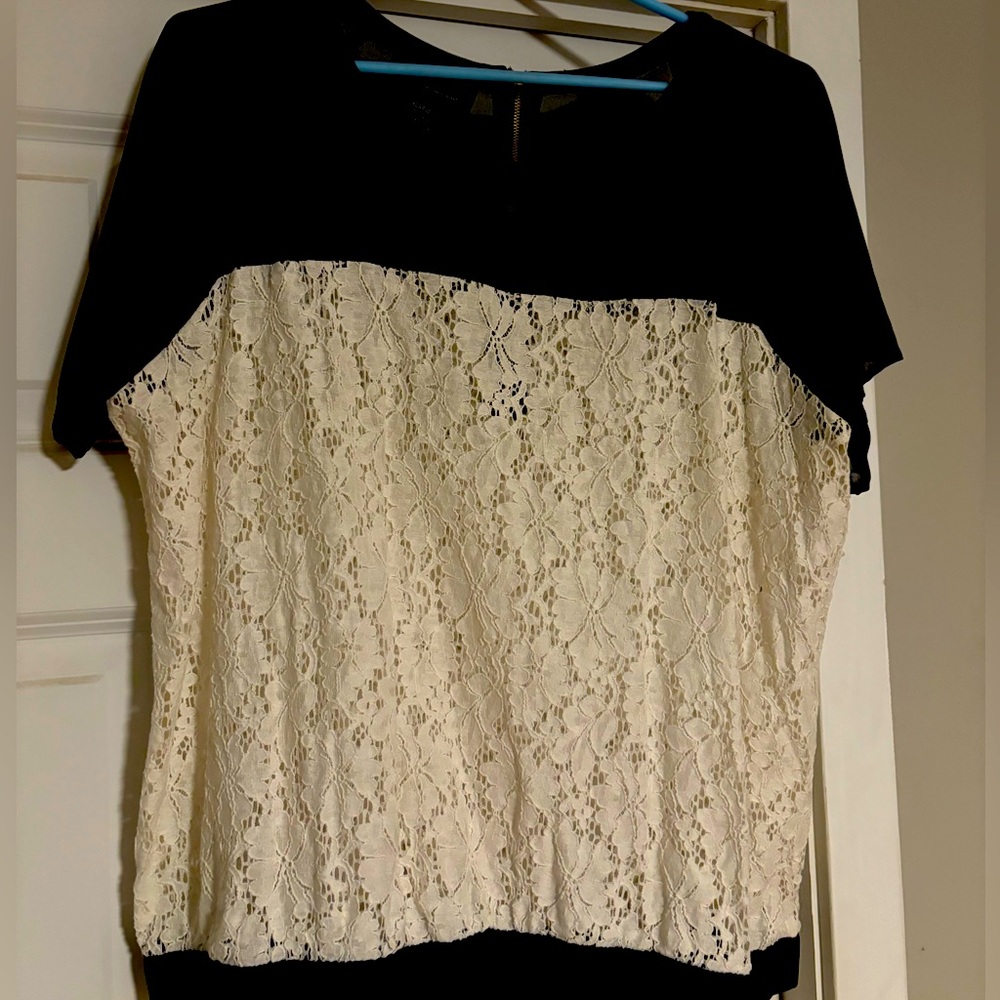 INC international B/W ladies top